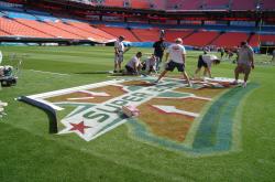 The NFL Field Crew is hand picked by superbowl head grounds keeper George Toma and is comprised of Sports Turf Manager from the NFL and MLB volunteers from all over the country. 
